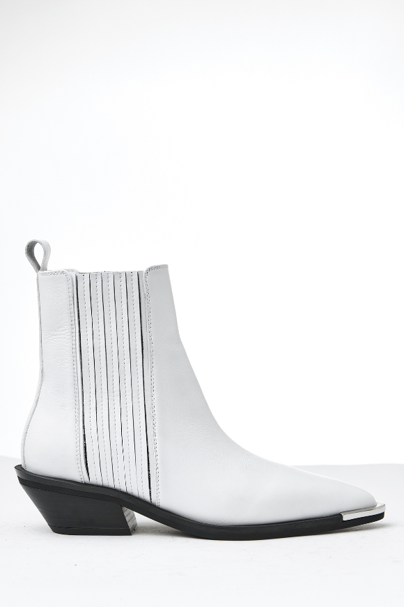 060211 Козаки Сlassic White