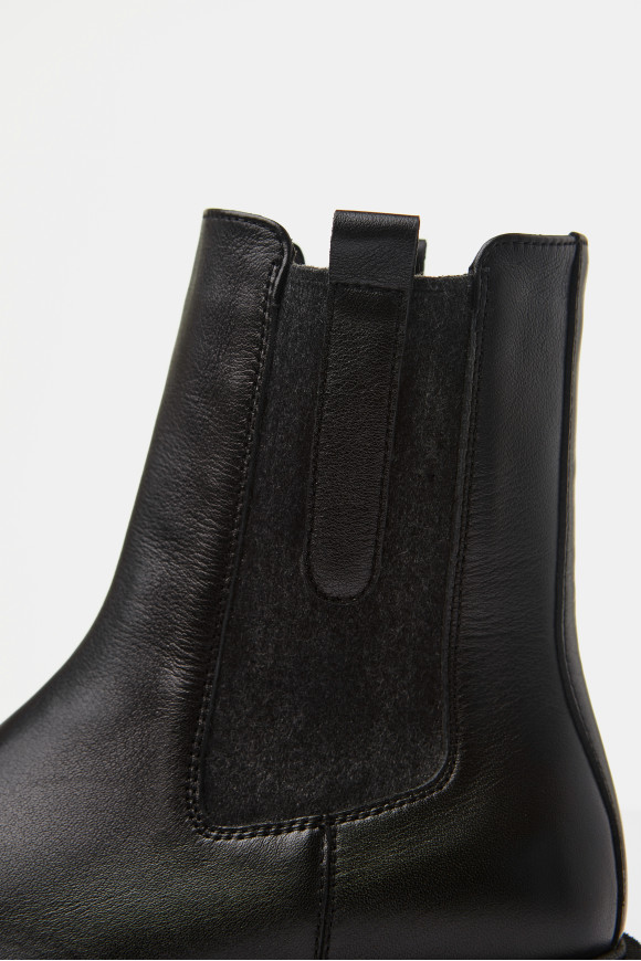 129901  Челсі  Black