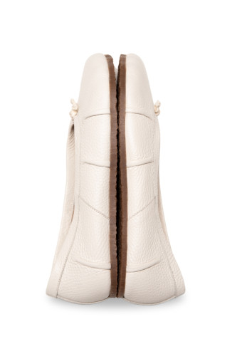 041026 БАЛЕТКИ BAREFOOT white