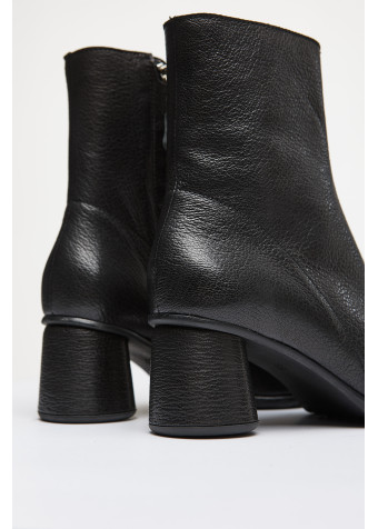 420001 черевики Jumbo Black