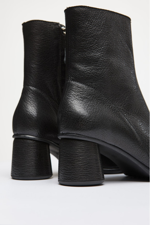 420001 черевики Jumbo Black