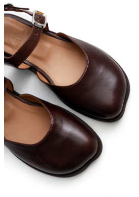 033403 Босоніжки ANATOMIC brown
